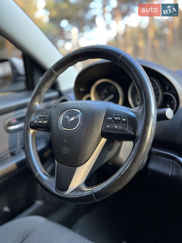 Седан Mazda 6 2011 в Виннице