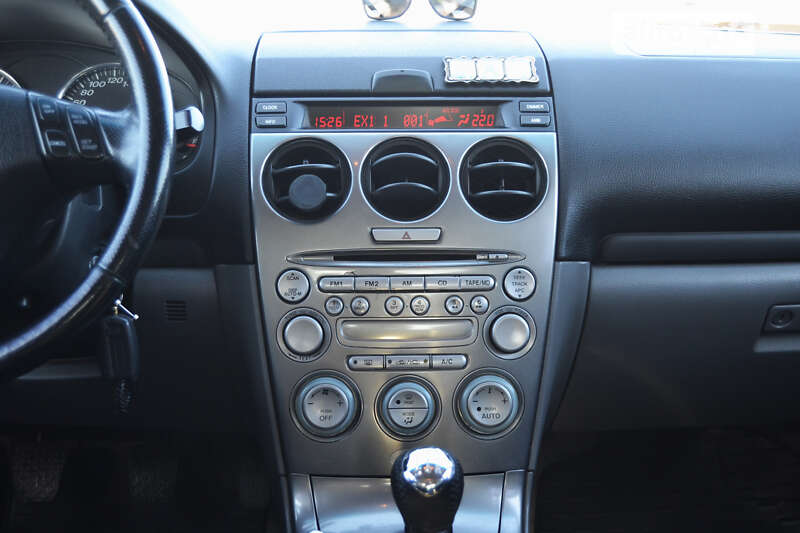 Лифтбек Mazda 6 2005 в Днепре