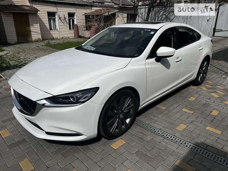 Седан Mazda 6 2018 в Николаеве