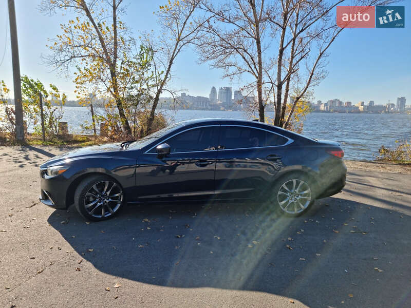 Седан Mazda 6 2016 в Днепре