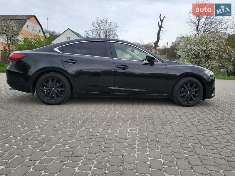 Седан Mazda 6 2016 в Львове