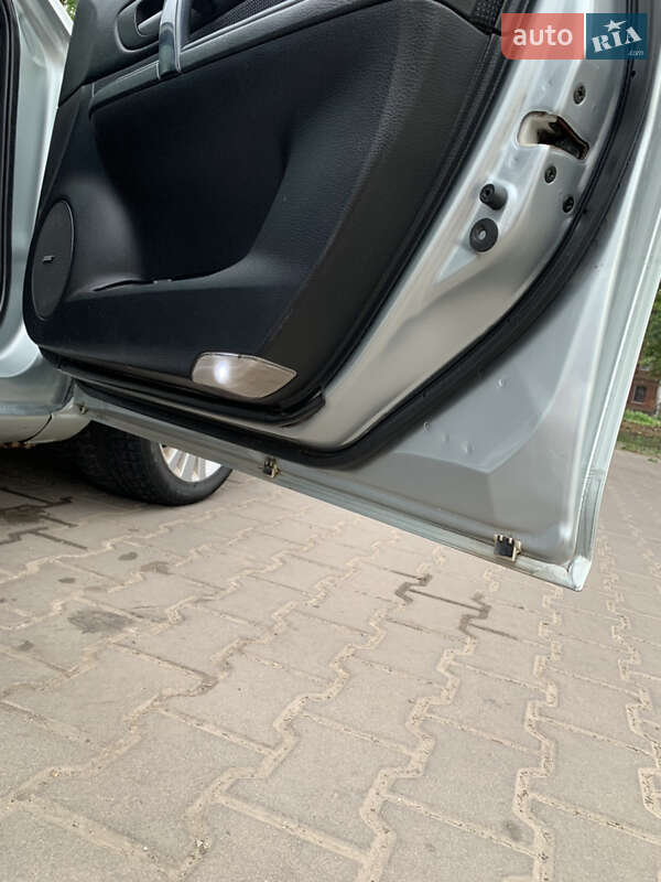 Седан Mazda 6 2006 в Кривом Роге