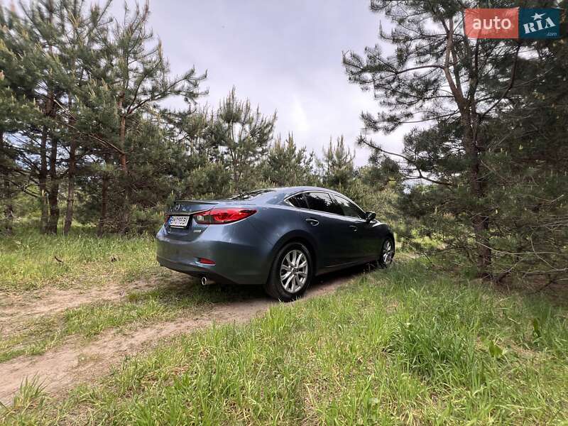 Седан Mazda 6 2015 в Львове