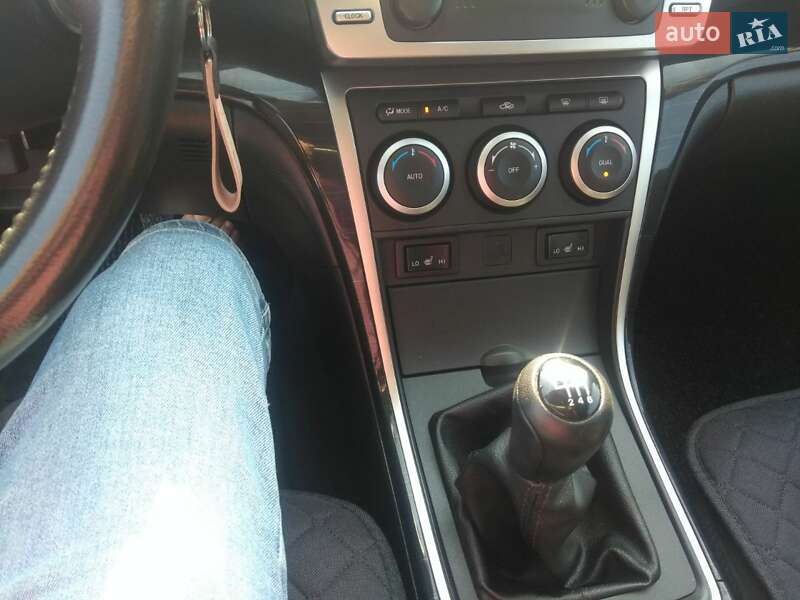 Универсал Mazda 6 2009 в Киеве