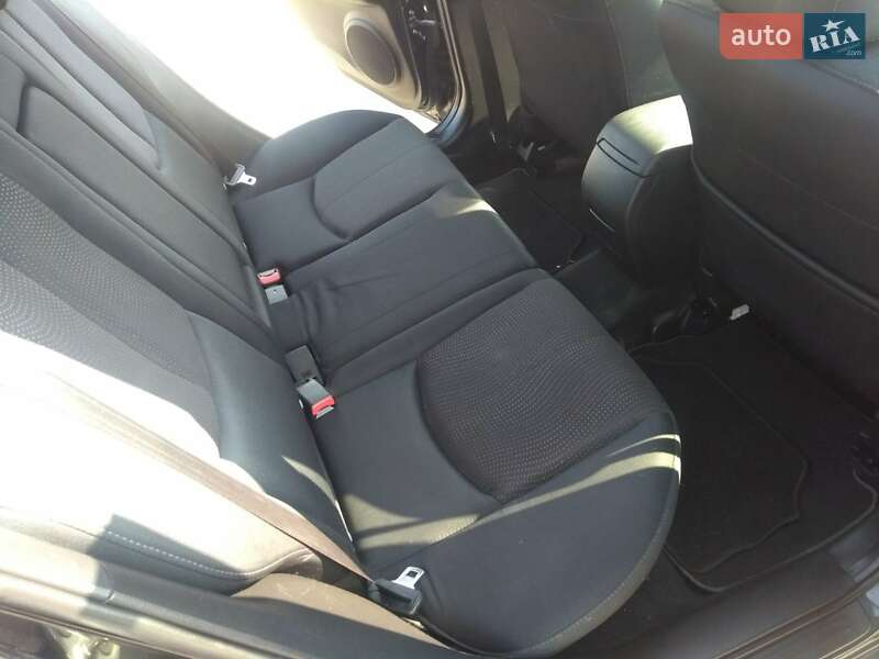 Универсал Mazda 6 2009 в Киеве