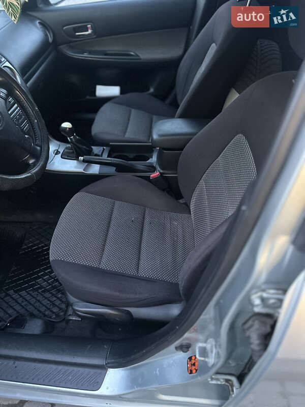 Универсал Mazda 6 2004 в Львове