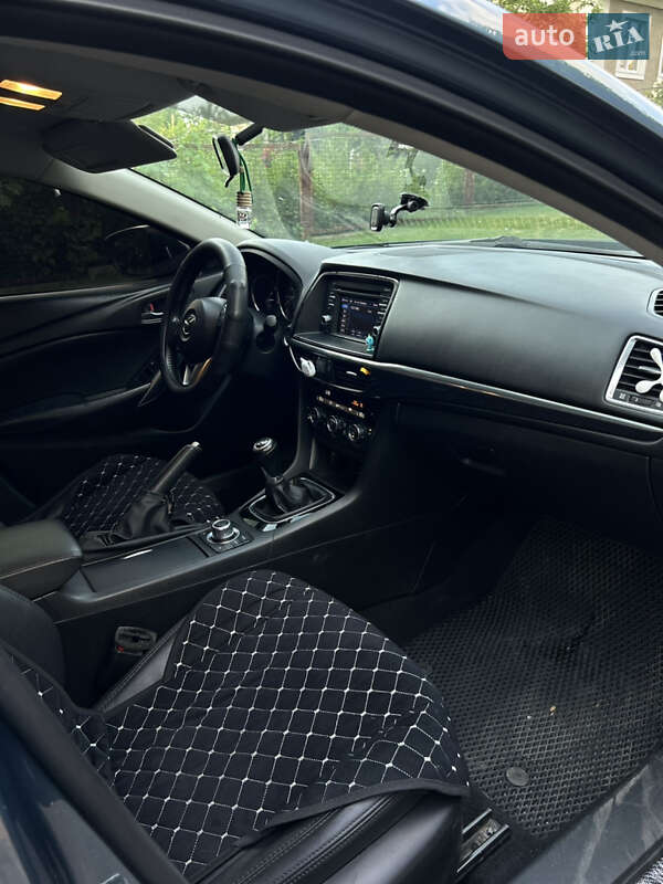 Седан Mazda 6 2013 в Дружковке