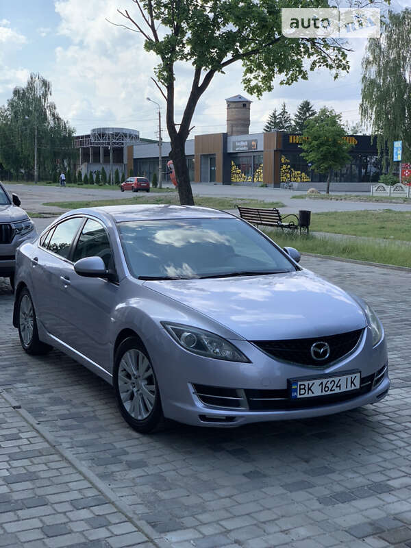 Седан Mazda 6 2008 в Березному