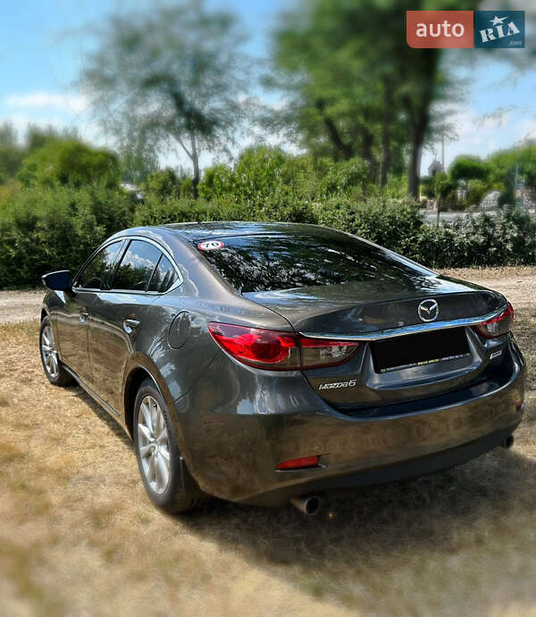 Седан Mazda 6 2015 в Запоріжжі