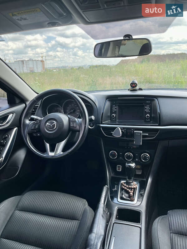 Седан Mazda 6 2014 в Виннице