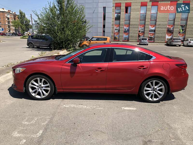 Седан Mazda 6 2014 в Дніпрі