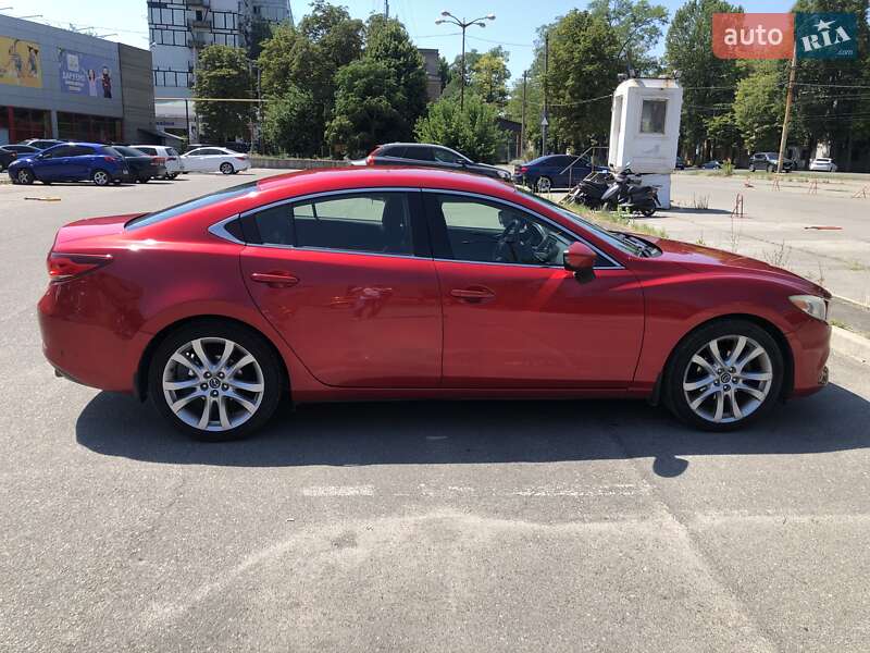 Седан Mazda 6 2014 в Дніпрі