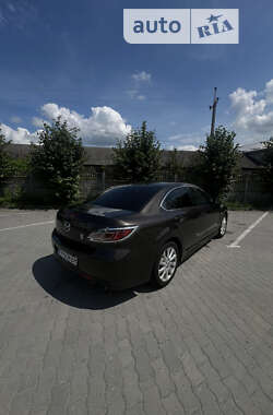 Седан Mazda 6 2011 в Городке