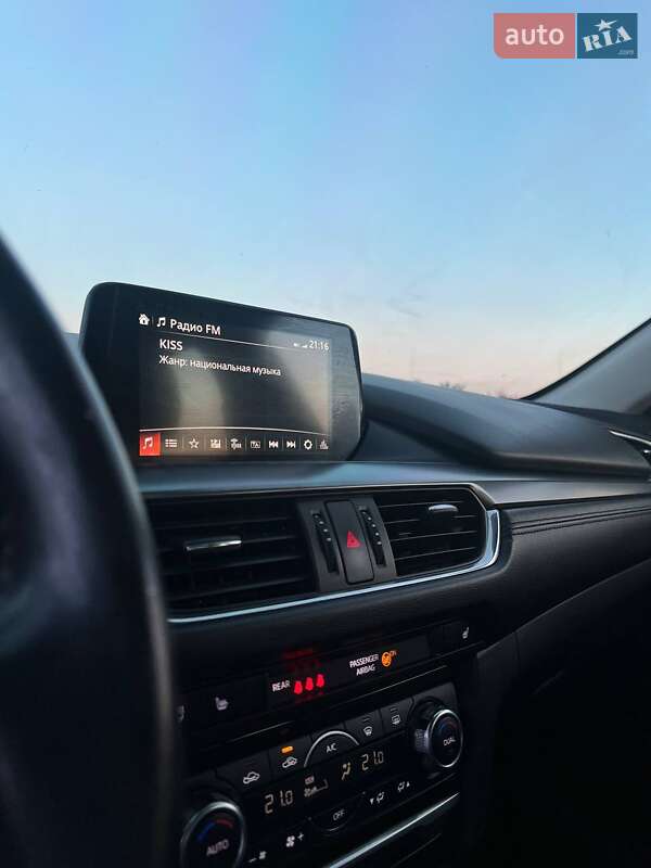 Седан Mazda 6 2016 в Львові