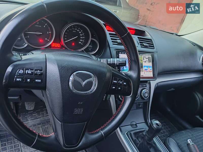 Універсал Mazda 6 2010 в Павлограді