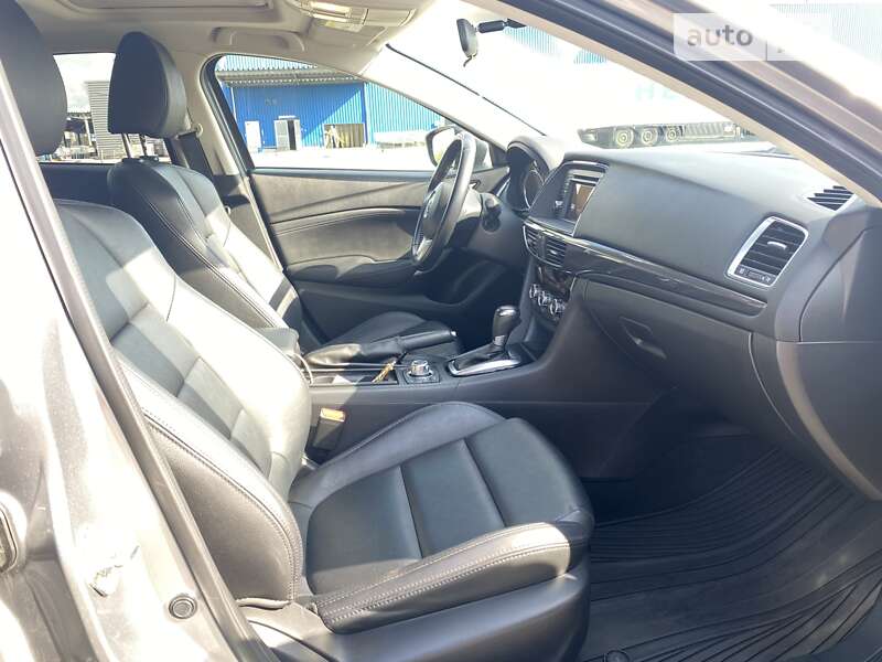 Седан Mazda 6 2014 в Києві