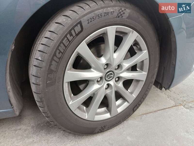 Седан Mazda 6 2013 в Киеве