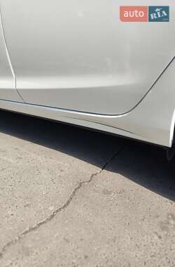Седан Mazda 6 2016 в 