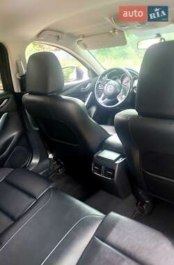 Седан Mazda 6 2014 в Днепре