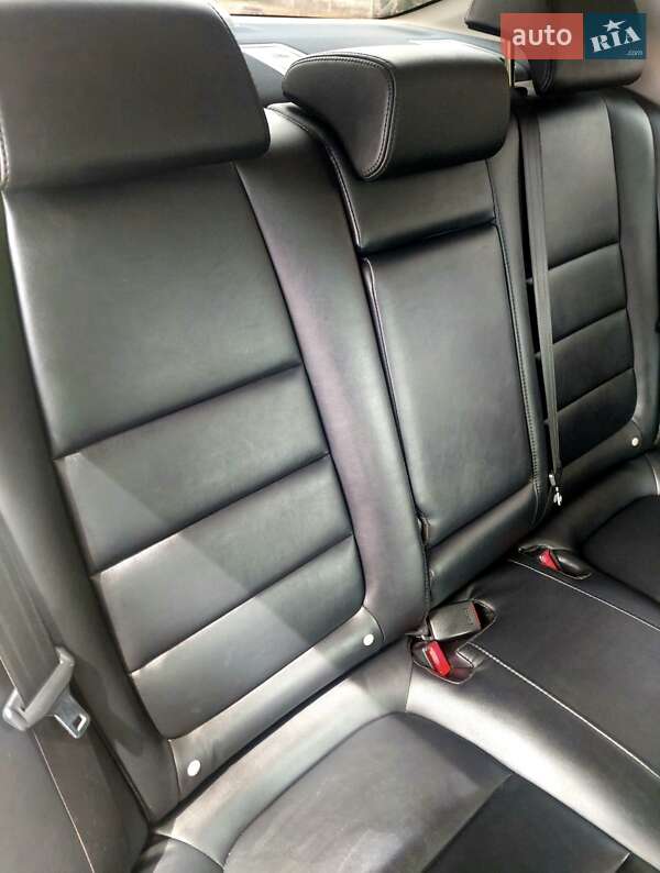 Седан Mazda 6 2014 в Днепре