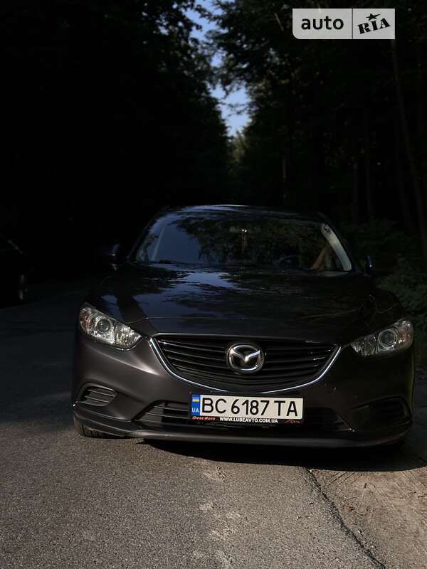 Седан Mazda 6 2016 в Львові