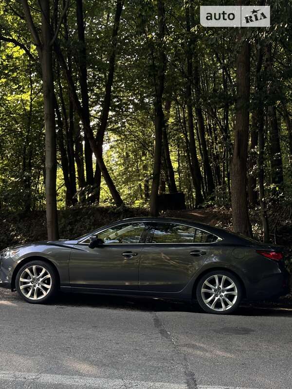 Седан Mazda 6 2016 в Львові