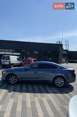 Седан Mazda 6 2014 в Ужгороде