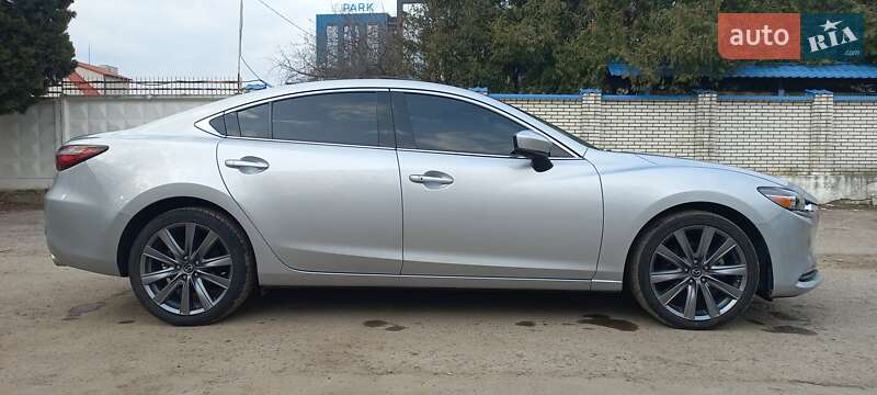 Седан Mazda 6 2018 в Львове