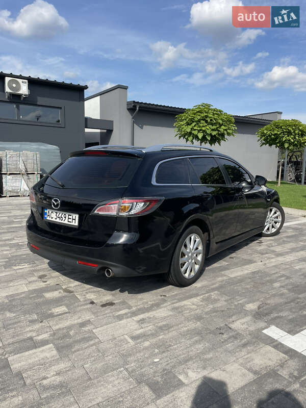 Универсал Mazda 6 2010 в Луцке