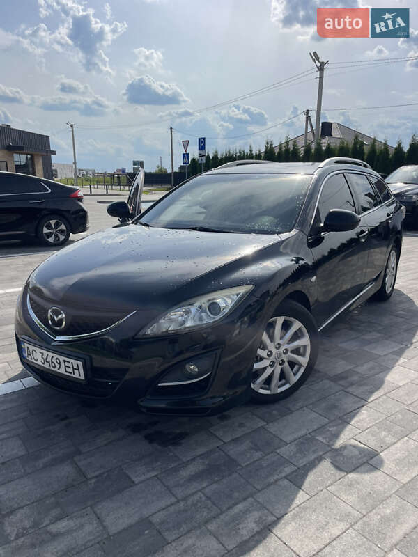Универсал Mazda 6 2010 в Луцке