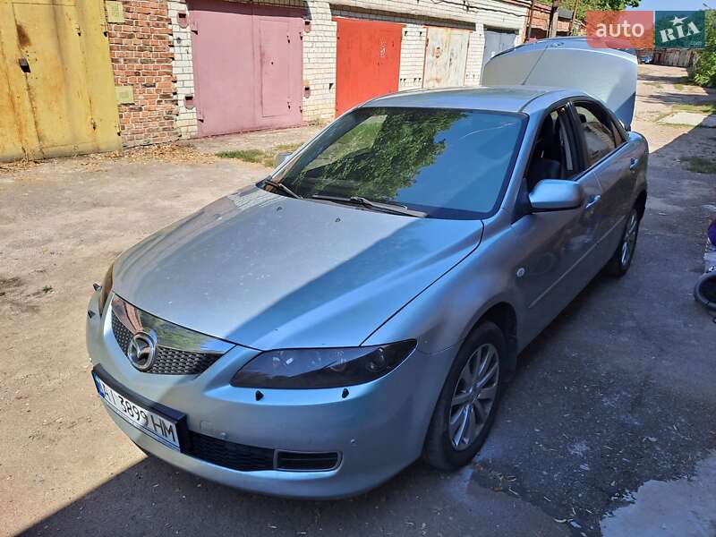 Седан Mazda 6 2006 в Чугуеве