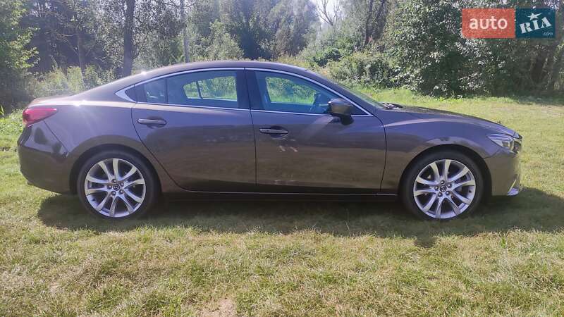 Седан Mazda 6 2017 в Львове