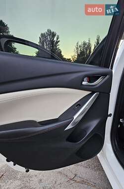 Седан Mazda 6 2014 в 