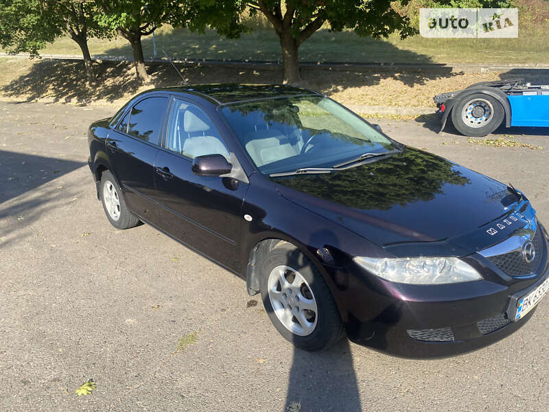 Седан Mazda 6 2005 в Ровно