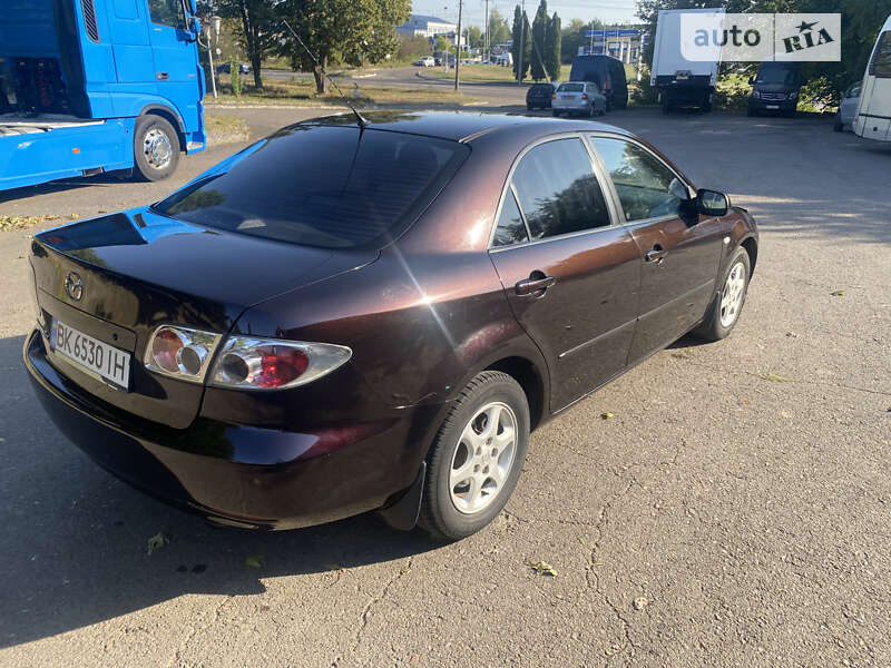 Седан Mazda 6 2005 в Ровно