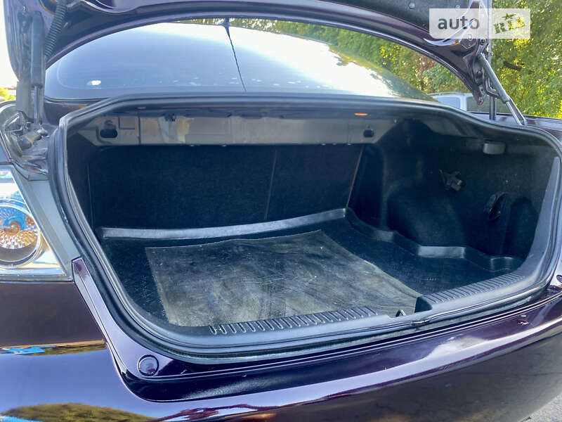 Седан Mazda 6 2005 в Ровно