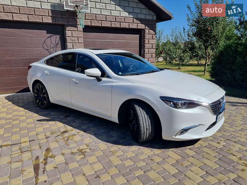 Седан Mazda 6 2016 в Рівному