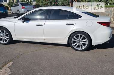 Седан Mazda 6 2015 в Киеве