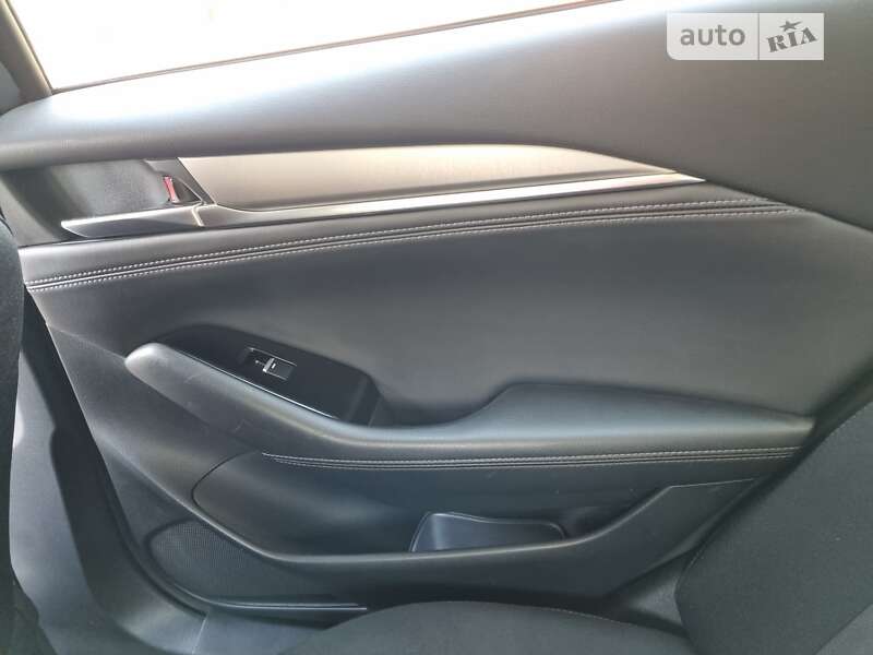 Седан Mazda 6 2020 в Киеве