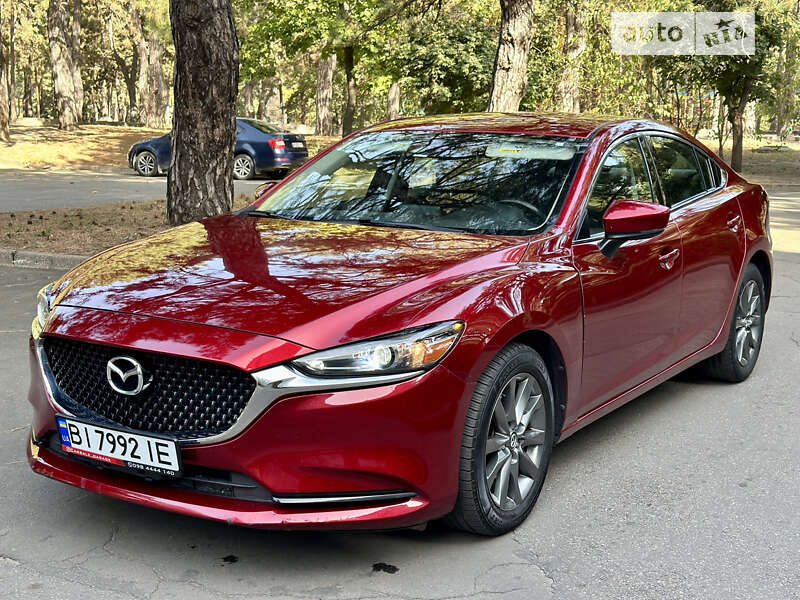 Седан Mazda 6 2018 в 