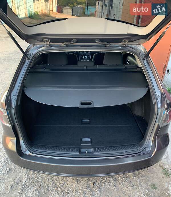 Универсал Mazda 6 2007 в Днепре