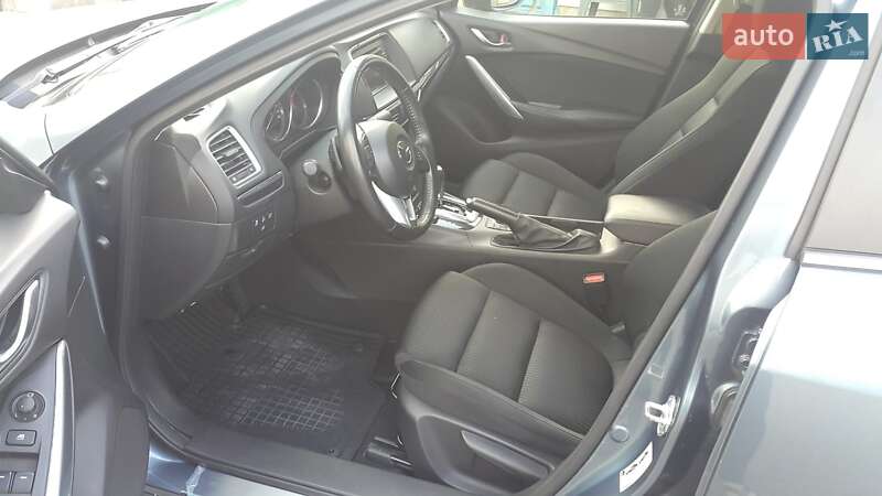 Седан Mazda 6 2014 в Луцьку