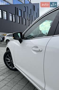 Седан Mazda 6 2018 в Ровно
