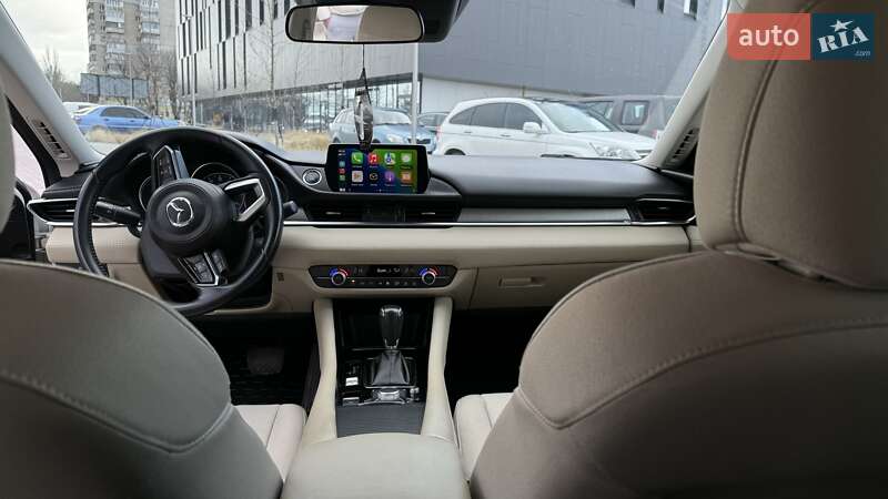 Седан Mazda 6 2018 в Ровно