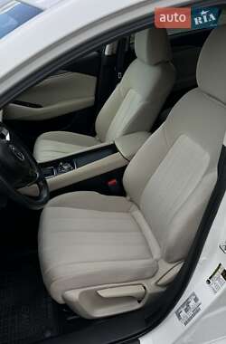 Седан Mazda 6 2018 в Ровно