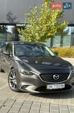 Седан Mazda 6 2016 в Ровно