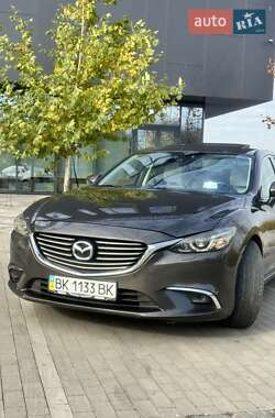 Седан Mazda 6 2016 в Ровно