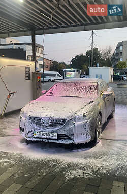 Седан Mazda 6 2014 в Ужгороде
