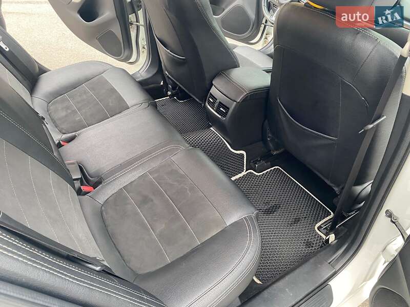 Седан Mazda 6 2017 в Харькове