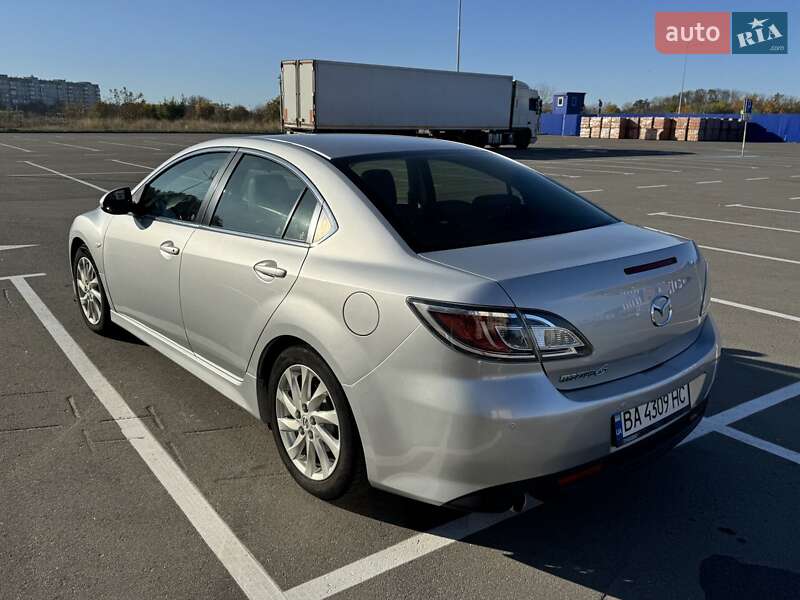 Седан Mazda 6 2012 в Киеве